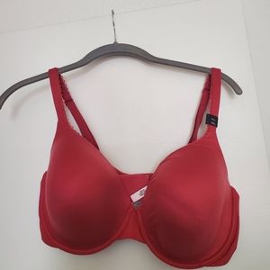 NWT Victoria's Secret Body by Victoria Bra 38DD